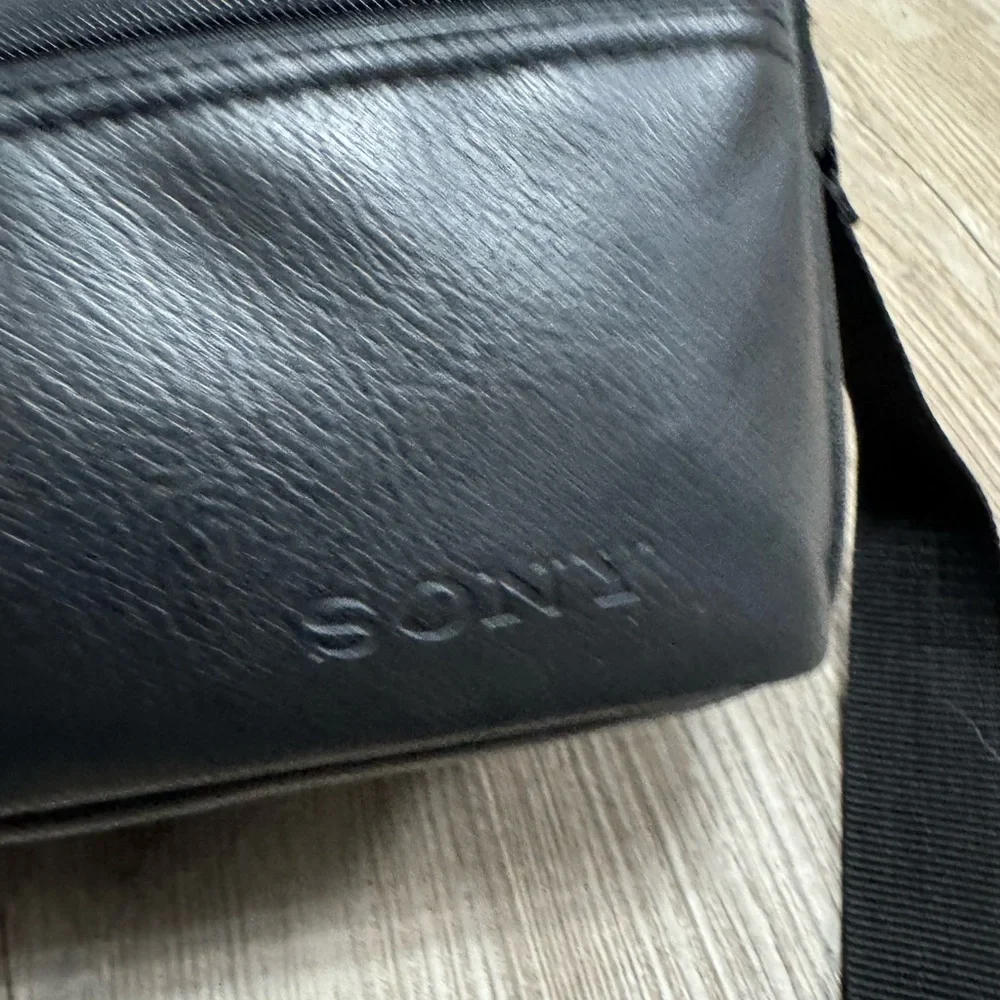 Sony Leather Camera/Camcorder Case